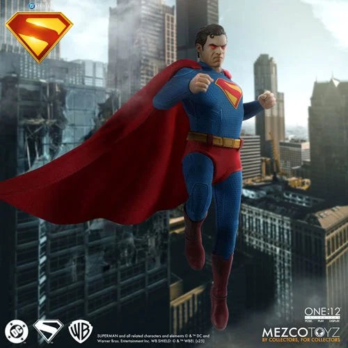 Mezco: Superman (2025)